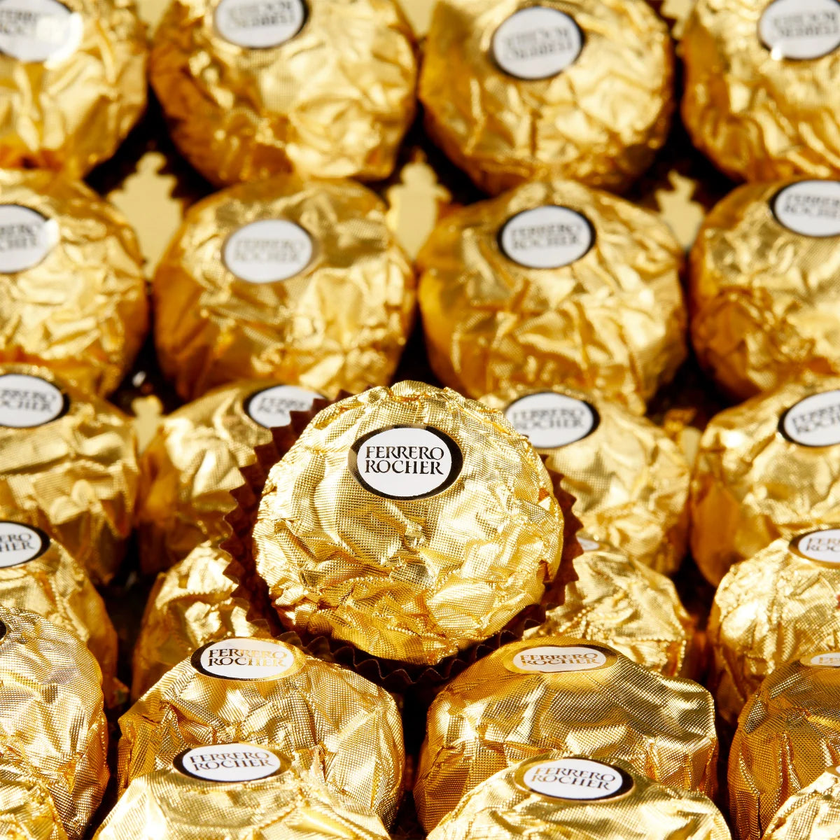 Ferrero Rocher, Doce de Chocolate ao Leite e Avelã, 21,2 oz, 48 unidades